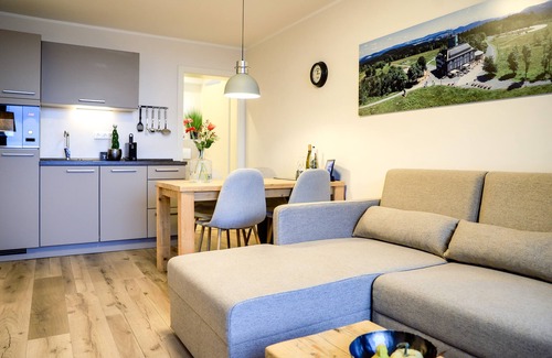 Neuastenberg Apartment | Smart Resorts - Haus Saphir - Ferienwohnung 505 mit 2 Schlafzimmern, max
