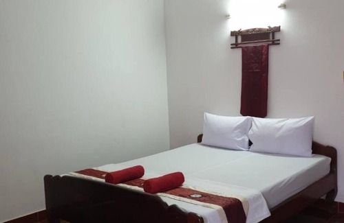 Taphul Village Area Bed & Breakfast | Smiley's Guesthouse : Budget Double Roomn