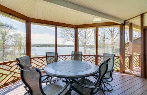 High Point House | Smith Mountain Lake Getaway with Private Dock!