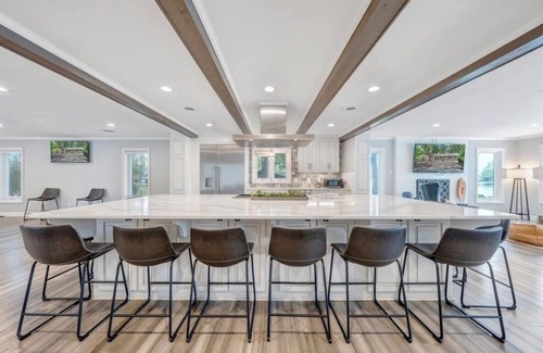 Penhook House | Smith Mountain Lake Home with stunning views with wet cove