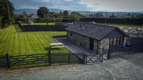 Kingswood Apartment | Smithy Cottage