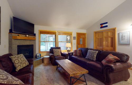 Mountain House Apartment | Snake River Village