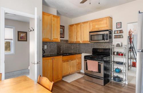 Corcoran Apartment | Snapdragon Apt - Charming Two Bedroom in Corcoran Neighborhood