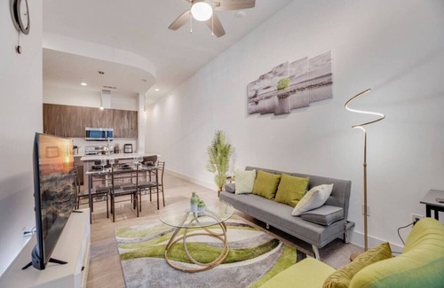 Cedars Apartment | Snazzy loft style 2BR | Gym | Parking | Workspace