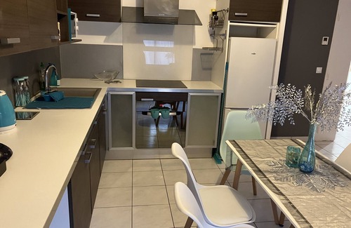 Chelles Apartment | Snow Queen 3 Bedrooms, Between Paris and Disneyland Paris !