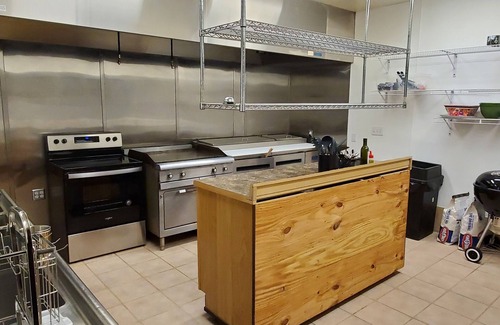 Pickerel House | Snowmobile/ATV/Fishing/Boating Bunkhouse