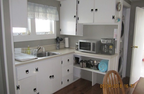Snug Harbor Cottage | Snug Harbor Cottage for rent in sought-after coastal community of Wakefield, RI