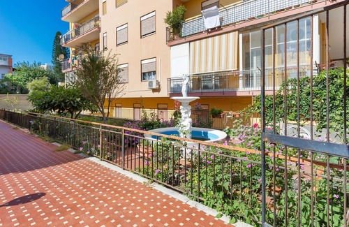 Nizza di Sicilia House | Snug Holiday Home in Niza di Sicilia with Balcony