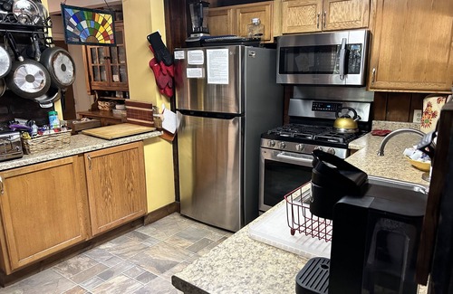 Lake Luzerne House | Snuggle up in the woods, 7 miles to Lake George,NY