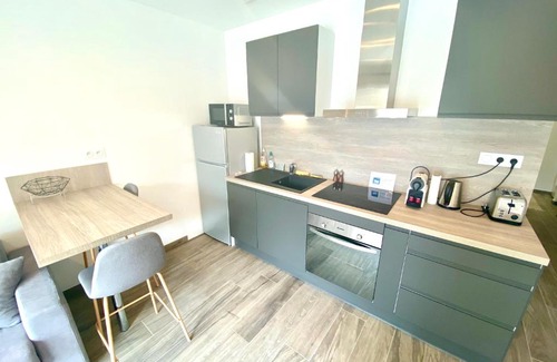 Annemasse Apartment | SOBNB PEARL - Studio Neuf avec terrasse au centre-ville