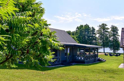 Darsuniskis Villa | Sodyba Pivašiūnuose ant ežero kranto