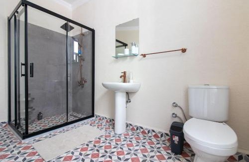 Rasimpasa Apartment | Soft and Historic 3BR Home w Iconic Haydarpasa View