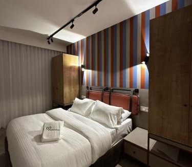 Gemmayzeh Apartment | Sol, 1BR Gemmayze