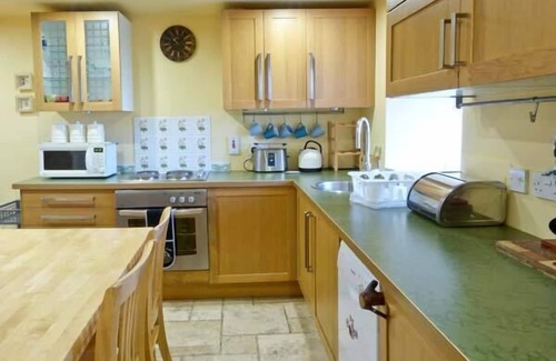 Isleornsay Cottage | SOLAS, family friendly, country holiday cottage in Broadford
