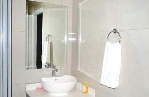 Greater Johannesburg Metropolitan Area House | Soldout Camp 1