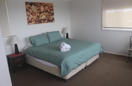 Woolgoolga Bed & Breakfast | Solitary Islands Lodge