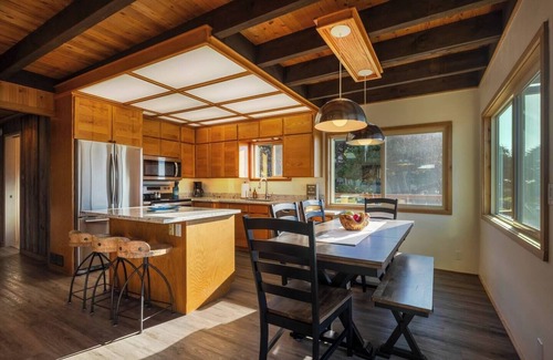 Seal Rock House | Solitude