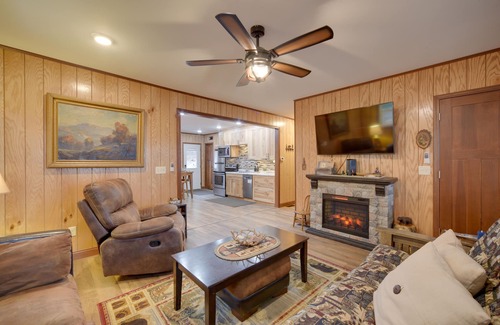 Solon Springs Cabin | Solon Springs Getaway w/Dock & Kayaks!