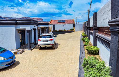 Maseru Hotel | Solovina Guest House