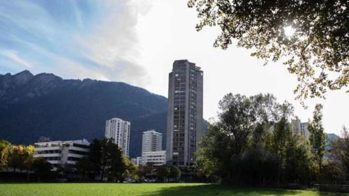 Chur House | Solution-Grischun Apartments - Berninaexpress - Städterip - atemberaubende Aussicht
