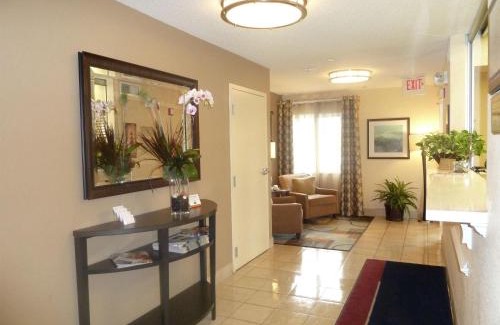 North Arlington Hotel | Sonesta Simply Suites Arlington