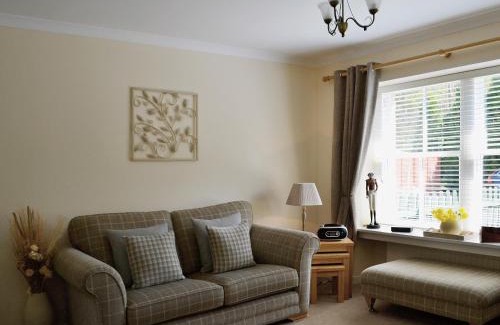 Scaniport House | Song Bird Cottage