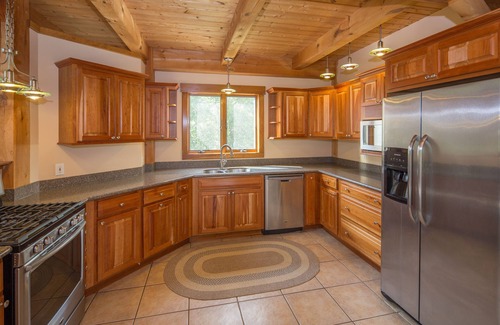 Bread Loaf House | Songbird Haven–majestic VT Timberframe, Dog-Friendly Home Along The White River