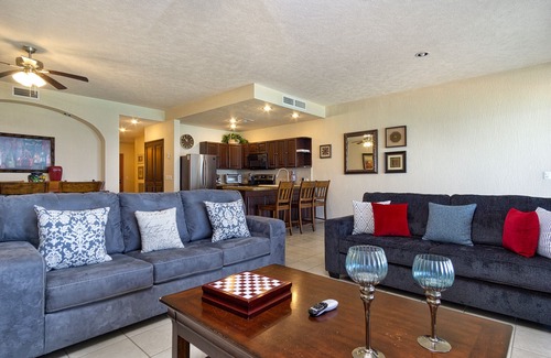 Sandy Beach Condo | Sonoran Sea E-508 Good Times At Sea Spacious Oceanfront