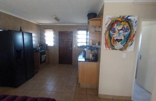 Centurion Apartment | Soothing 3-bedroom apartment in Pretoria