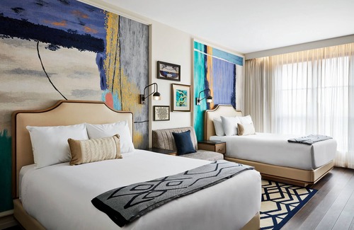 Hyde Park Hotel | Sophy Hyde Park