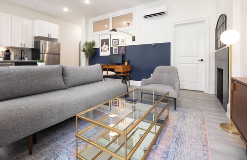 Rittenhouse Row Apartment | Sosuite | Juliet Balcony 1BR Apt w Laundry, Desk