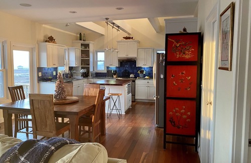 Salvo House | SoundFront Water Lovers Paradise, front yard kiting, Ocean beach access