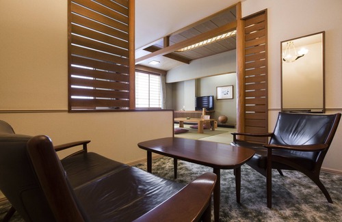 Kamikawa House | Sounkyo Choyotei