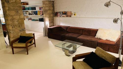 Quartier des Grandes-Carrieres Apartment | sousplexe en bas de Montmartre