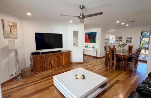 South Bunbury House | South Bunbury Retreat