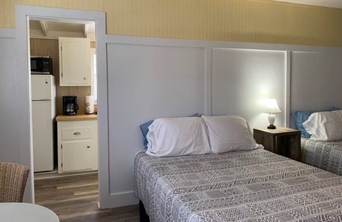 Cape San Blas Cabin | SOUTH COTTAGE Nice and Quiet Cabin, No Crowds Just Simple and Beautiful