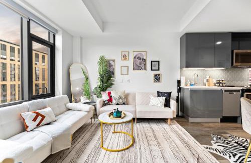 Shawmut Apartment | South End Club Suites by Orchard