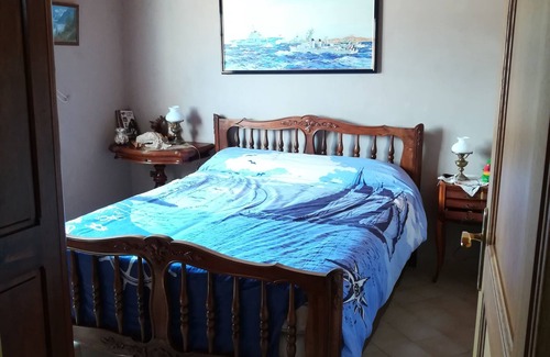 Chateauneuf-les-Martigues Cabin | South villa with pool