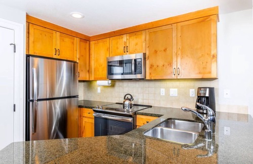 South Lake Tahoe Resort | South Lake Tahoe Marriott Timber Lodge Resort 1-bedroom Villa