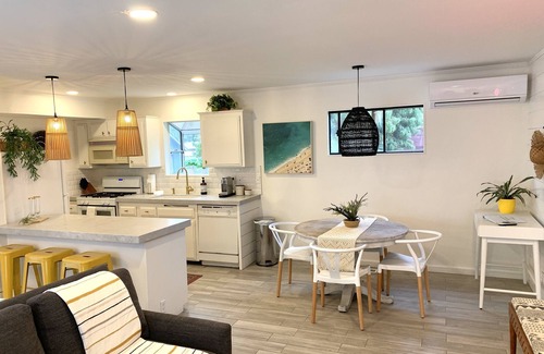 Fire Mountain House | South Oceanside 1br/1bath, clean and beach close