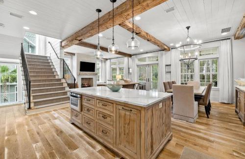 Gulf District House | South of 30A - Close to the Beach & WaterColor Beach Club - Evergreen Dream home