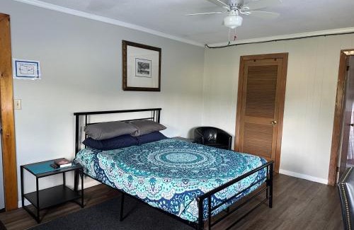 White River Junction Hotel | South on Five