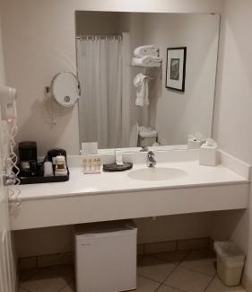 Park Point Hotel | South Pier Inn