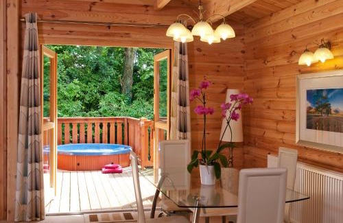 Winchester Cabin | South Winchester Lodges