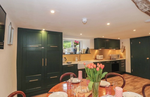 Bath Cottage | Southbank