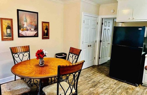 Albany Apartment | Southern Comfort