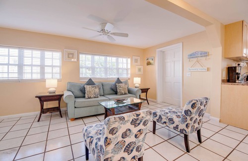 Uptown - Upper Duval House | Southernmost Retreat | On Duval! With Hot Tub, Patio, & Private Parking