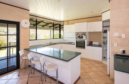 Gnarabup House | Southouse Beach house, Gnarabup