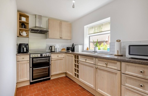 Neenton House | Southside Cottage - Two Bedroom House, Sleeps 4