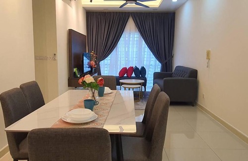 Kajang Apartment | Southville Stay 3 @ Savanna Executive Suite